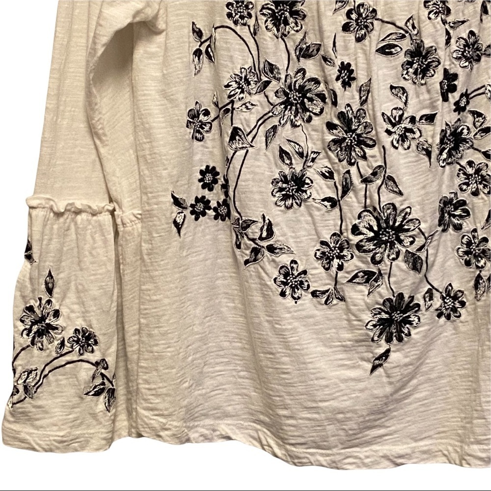A By Anthropologie WHITE Off Shoulder Black Floral Embroidered Cottagecore Top - Picture 5 of 11